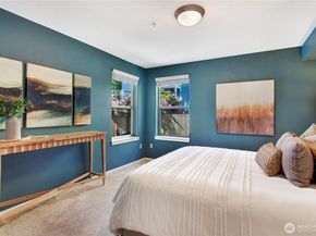 10549 Stone Ave Avenue N 103, Seattle WA 98133