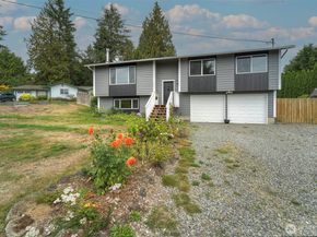 1841 NW Russell Street, Poulsbo WA 98370
