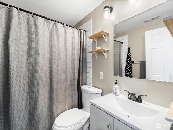 18308 SE 145th Street, Renton WA 98059