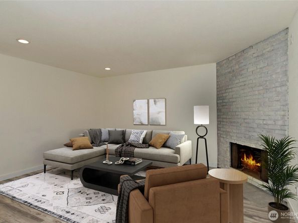 12515 NE 145th Place D127, Kirkland WA 98034
