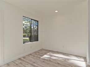 12515 NE 145th Place D127, Kirkland WA 98034