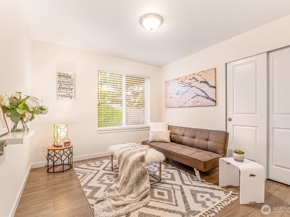9213 Odin Way, Bothell WA 98011