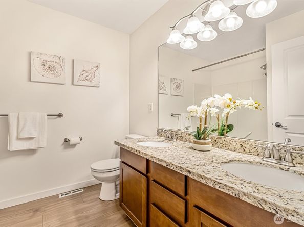 9213 Odin Way, Bothell WA 98011