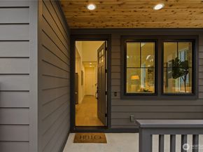 333 18th Avenue, Kirkland WA 98033