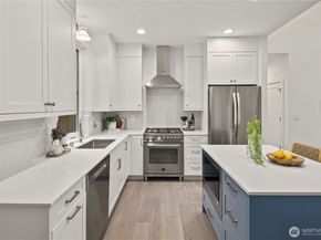 333 18th Avenue, Kirkland WA 98033