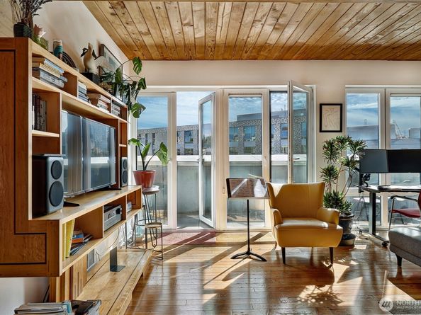 1408 12th Avenue 406, Seattle WA 98122