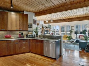 1408 12th Avenue 406, Seattle WA 98122