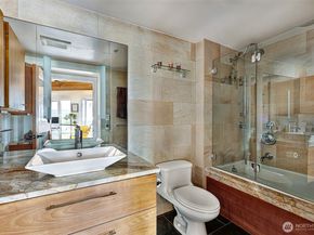 1408 12th Avenue 406, Seattle WA 98122