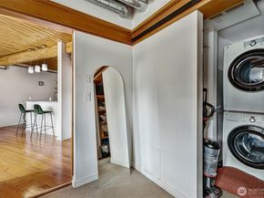1408 12th Avenue 406, Seattle WA 98122