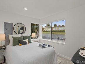 9225 C 14th Avenue NW, Seattle WA 98117