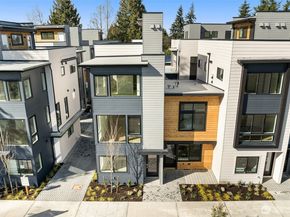 9225 C 14th Avenue NW, Seattle WA 98117