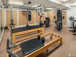 1322 91st Avenue NE, Clyde Hill WA 98004