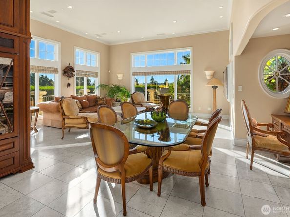 1322 91st Avenue NE, Clyde Hill WA 98004