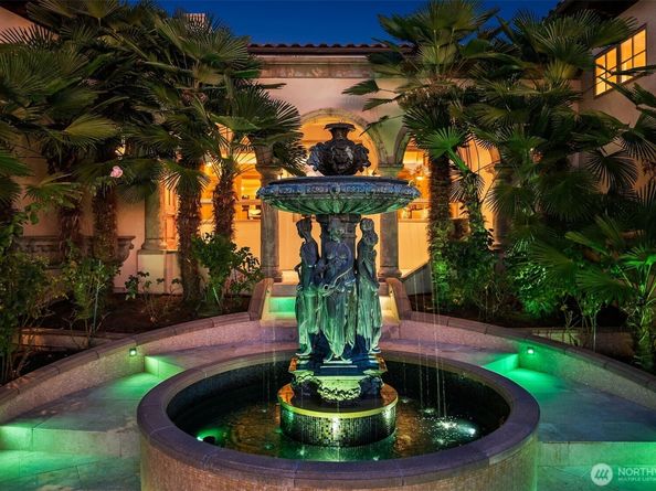 1322 91st Avenue NE, Clyde Hill WA 98004