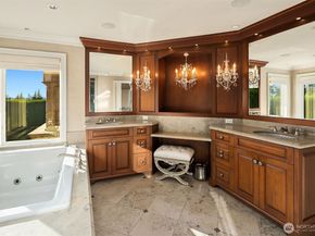 1322 91st Avenue NE, Clyde Hill WA 98004