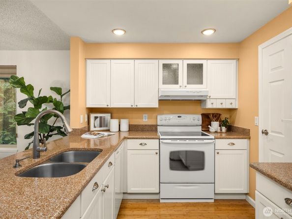 1555 Union Avenue NE 54, Renton WA 98059
