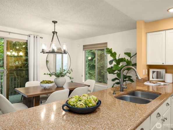 1555 Union Avenue NE 54, Renton WA 98059