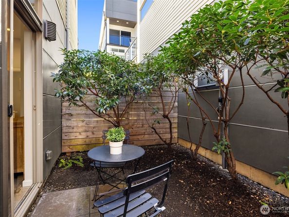 1506 NW 62nd Street A, Seattle WA 98107