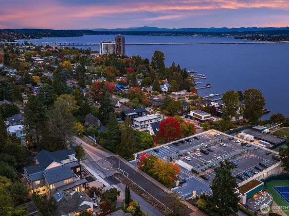 1027 McGilvra Boulevard E, Seattle WA 98112