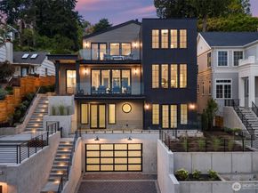 1027 McGilvra Boulevard E, Seattle WA 98112