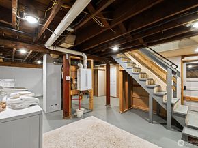 10205 35th Avenue SW, Seattle WA 98146
