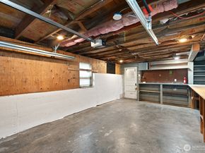 10205 35th Avenue SW, Seattle WA 98146