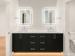 270 118th Avenue SE, Bellevue WA 98005