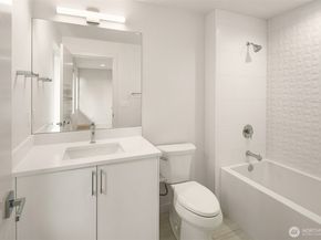 270 118th Avenue SE, Bellevue WA 98005