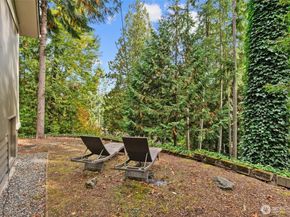 825 Wildwood Boulevard SW, Issaquah WA 98027