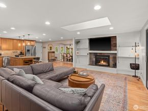 825 Wildwood Boulevard SW, Issaquah WA 98027