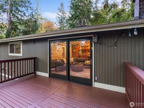 825 Wildwood Boulevard SW, Issaquah WA 98027