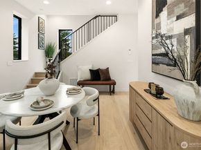262 118th Avenue SE, Bellevue WA 98005