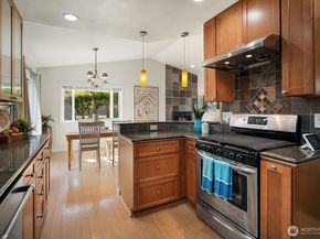 14011 SE 156th Court, Renton WA 98058