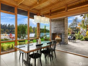 10403 NE Seaborn Road, Bainbridge Island WA 98110