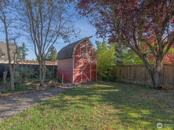 415 Rose Way, Everett WA 98203