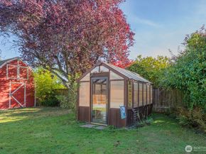 415 Rose Way, Everett WA 98203