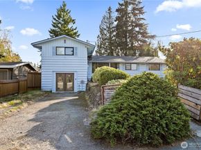 23442 27th Avenue S, Des Moines WA 98198