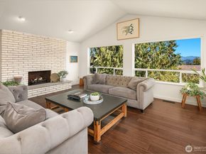 11813 79th Avenue S, Seattle WA 98178