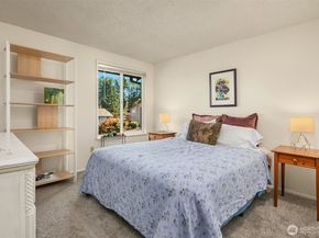 11813 79th Avenue S, Seattle WA 98178