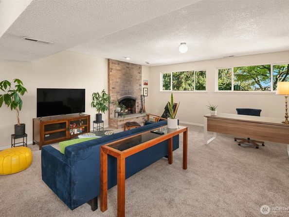 11813 79th Avenue S, Seattle WA 98178