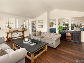 11813 79th Avenue S, Seattle WA 98178