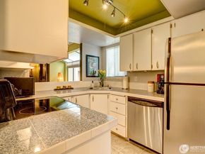 10008 NE 122nd Street RB, Kirkland WA 98034