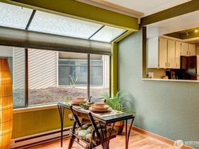 10008 NE 122nd Street RB, Kirkland WA 98034