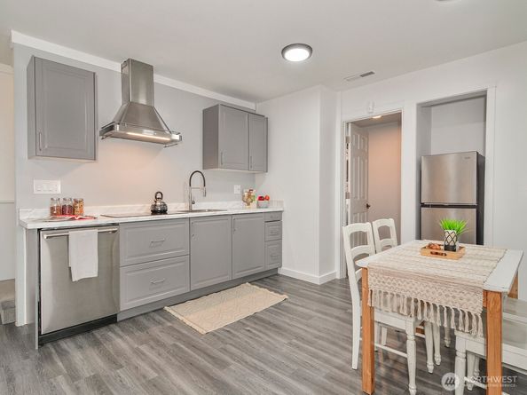 33513 7th Place SW, Federal Way WA 98023