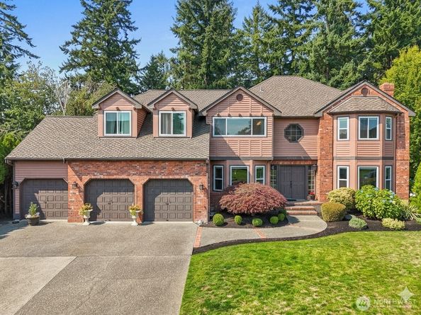 33513 7th Place SW, Federal Way WA 98023