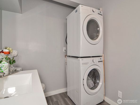 33513 7th Place SW, Federal Way WA 98023