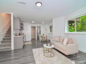 33513 7th Place SW, Federal Way WA 98023