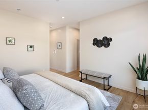 10120 NE 185th Street D, Bothell WA 98011