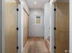 10120 NE 185th Street D, Bothell WA 98011