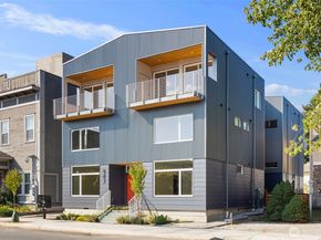 10120 NE 185th Street D, Bothell WA 98011